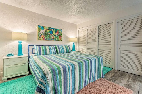 Condo with Private Beach Walk to PCB Hot Spots - image 11