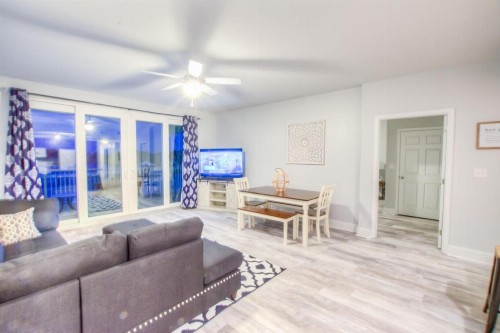 BRAND NEW!Laketown Wharf 334! Beautiful 3 BD Great Amenities And Great Location - image 30