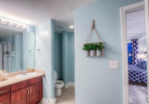 BRAND NEW!Laketown Wharf 334! Beautiful 3 BD Great Amenities And Great Location - image 31
