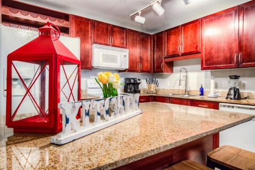 BRAND NEW!Laketown Wharf 233! Beautiful 3 BD Great Amenities And Great Location - image 31
