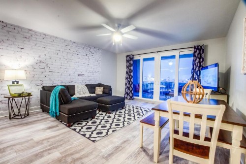 BRAND NEW!Laketown Wharf 233! Beautiful 3 BD Great Amenities And Great Location - image 47
