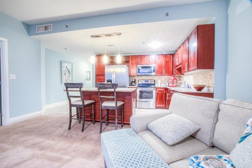 10th Floor Nex to The 10th Floor Pool! 3 BD Great Amenities And Location - image 11