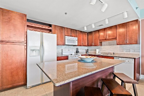 Laketown Wharf IV - image 7