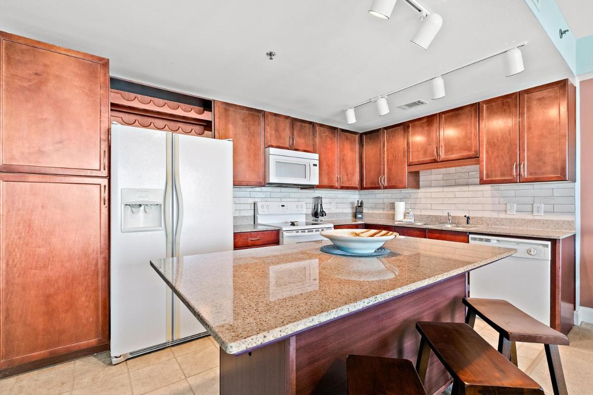 Laketown Wharf IV - image 7