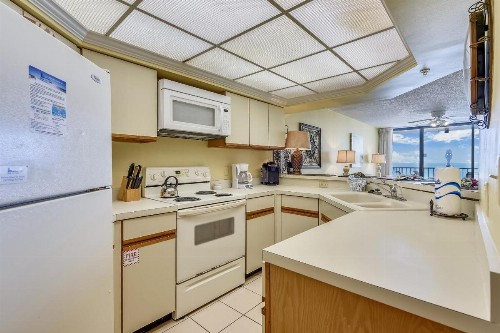 Summerhouse 710B by Book That Condo - image 6