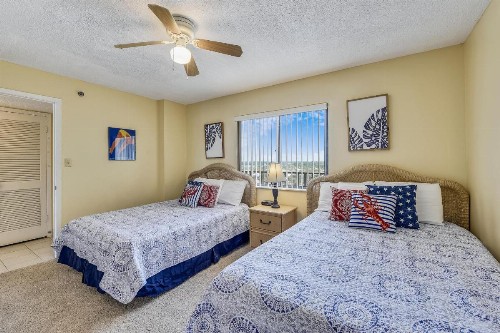 Commodore Resort #704 by Book That Condo - image 6