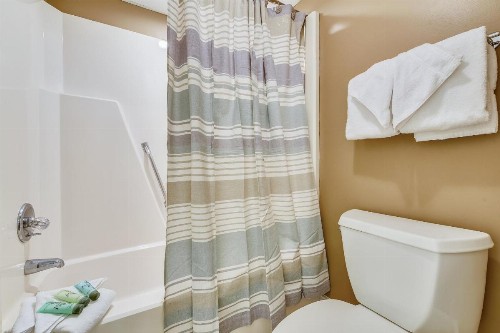 Watercrest #1206 by Book That Condo - image 10