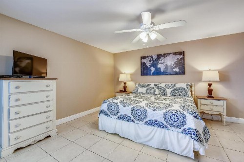 Watercrest #1206 by Book That Condo - image 8