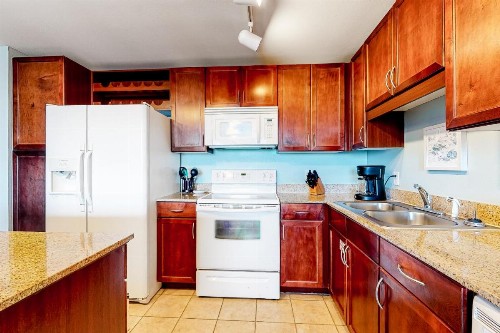 Laketown Wharf 212 - image 14