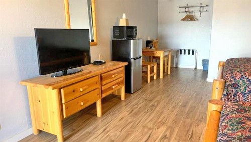 Marianna Inn Panguitch - image 2