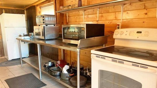 Marianna Inn Panguitch - image 30