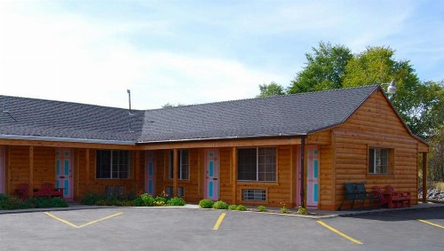 Marianna Inn Panguitch - image 8