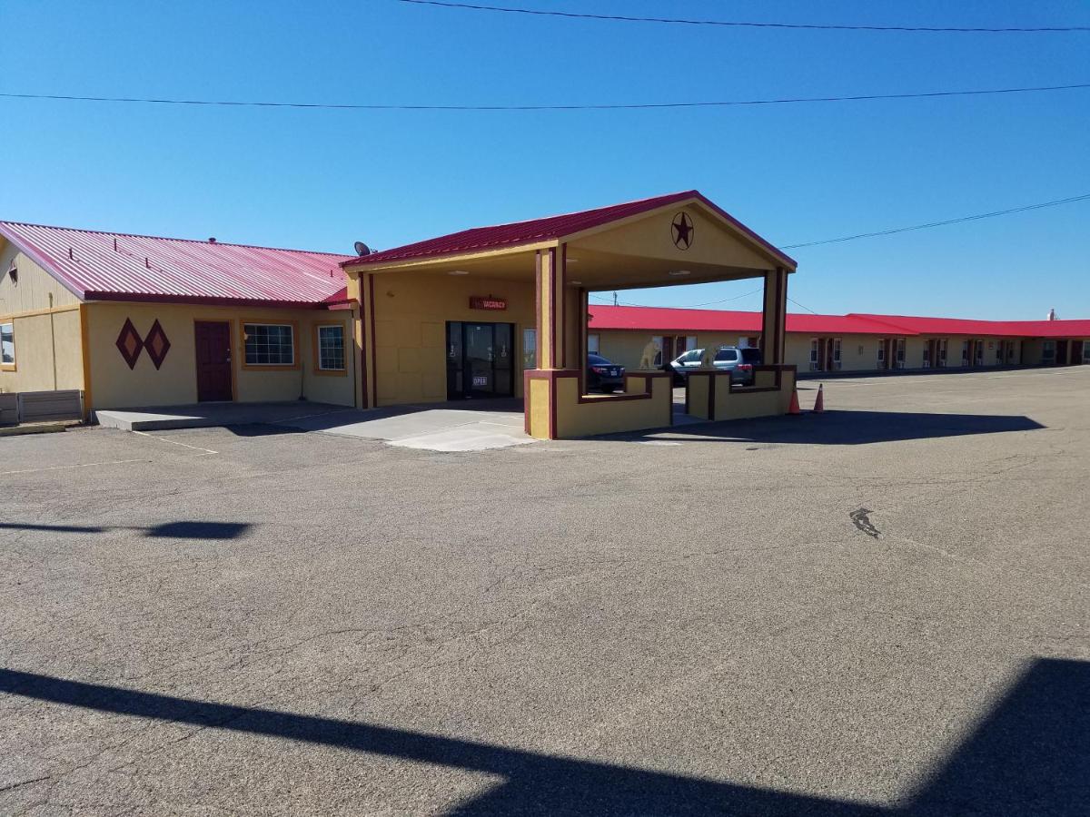 Executive Inn - image 4