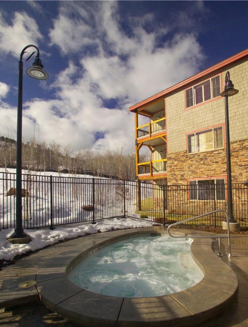 Bear Hollow Village - image 42
