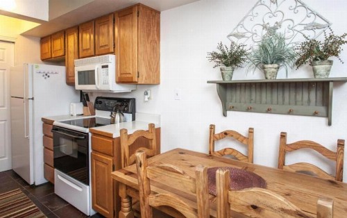 PowderWood Condominiums - image 14