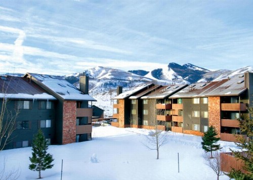 PowderWood Condominiums - image 4
