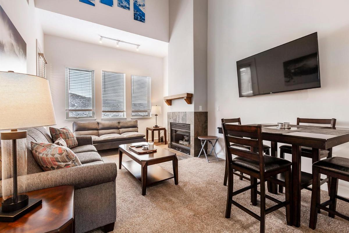 Crestview Condominiums - image 2