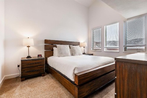 Crestview Condominiums - image 13