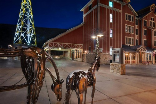 Marriott's Summit Watch - image 4