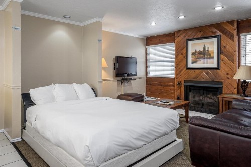 Sweetwater Lift Lodge - image 24