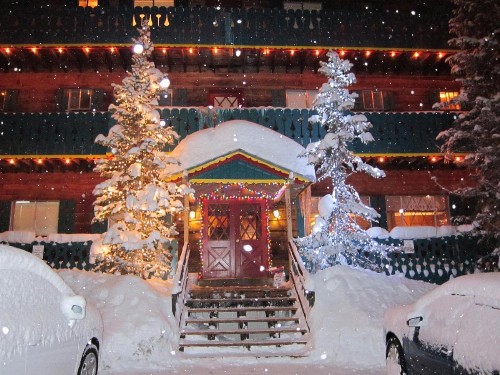 Chateau Apres Lodge - image 13
