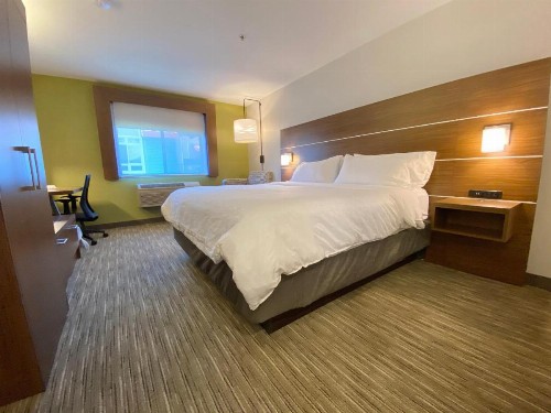 Holiday Inn Express Park City an IHG Hotel - image 27