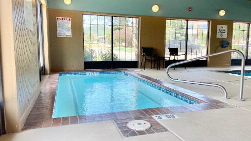 Holiday Inn Express Park City an IHG Hotel - image 6