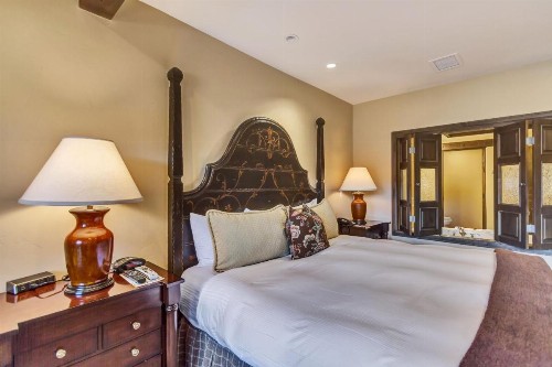 The Chateaux Deer Valley - image 43