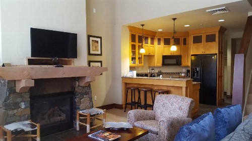 Raintree's The Miners Club Park City - image 13