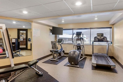 Best Western Landmark Inn - image 36