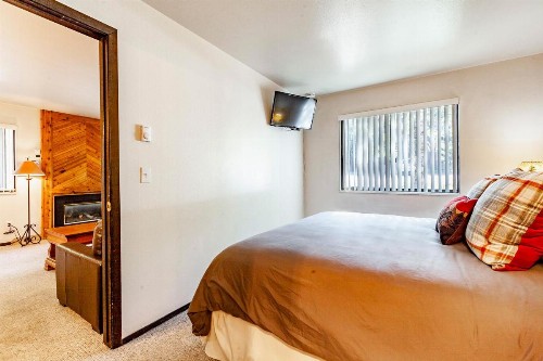 Red Pine Condominiums - image 17