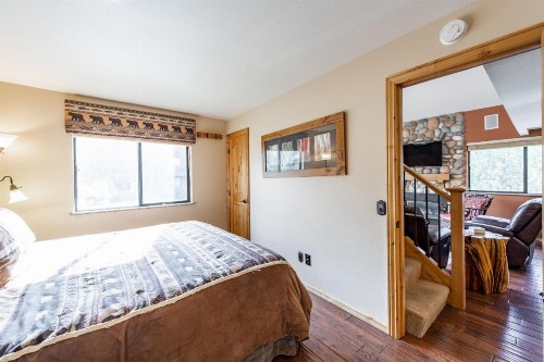 Red Pine Condominiums - image 24