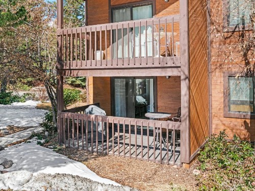 Red Pine Condominiums - image 27