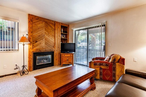 Red Pine Condominiums - image 33