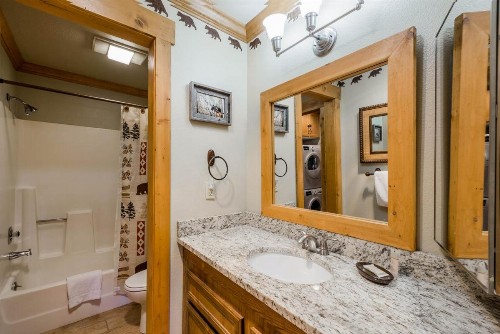 Red Pine Condominiums - image 37