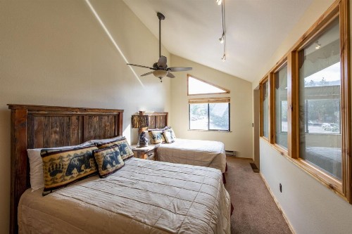 Red Pine Condominiums - image 38