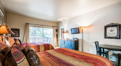 Prospector Accommodations Part City - image 29