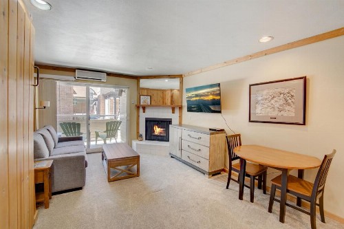 The Lodge at the Mountain Village - image 4