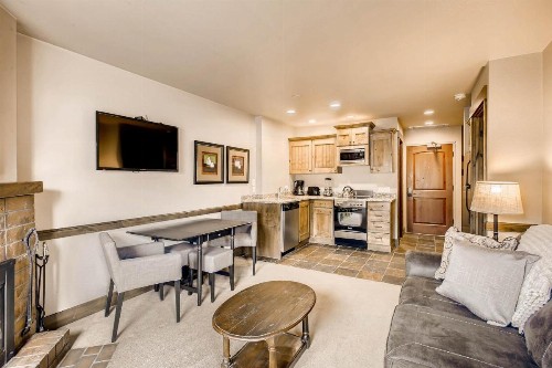Copperbottom Inn - image 12