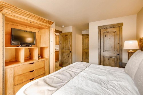 Copperbottom Inn - image 8
