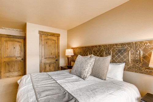 Copperbottom Inn - image 9