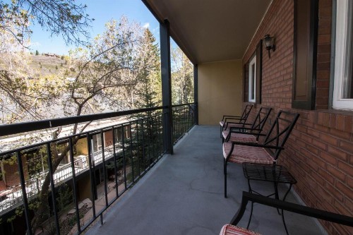 Treasure Mountain Inn - image 7