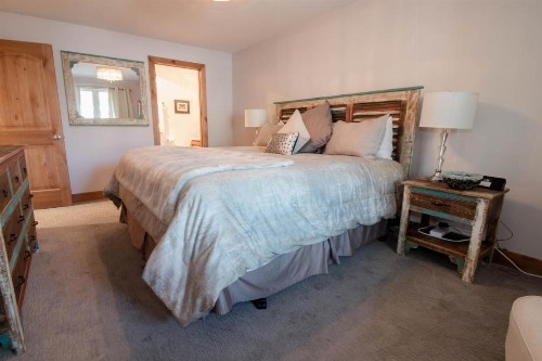 Treasure Mountain Inn - image 22