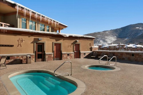 Sundial Lodge by All Seasons Resort Lodging - image 15