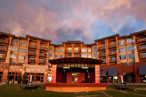 Sundial Lodge by All Seasons Resort Lodging - image 24