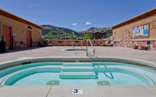 Sundial Lodge by All Seasons Resort Lodging - image 49