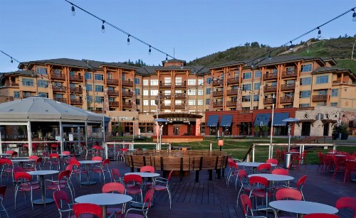 Sundial Lodge by All Seasons Resort Lodging - image 7