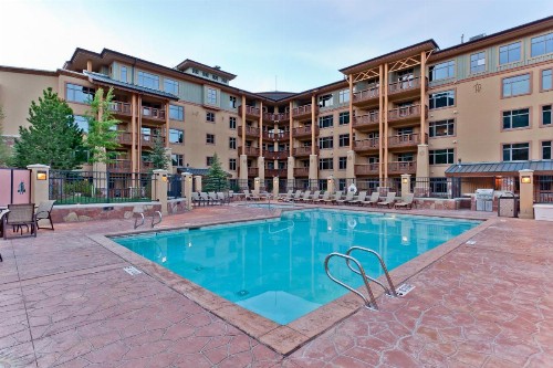Sundial Lodge by All Seasons Resort Lodging - image 8