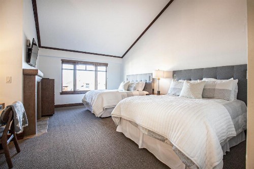 Hyatt Centric by Lespri Management - image 13