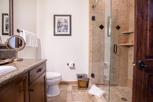 Hyatt Centric by Lespri Management - image 9